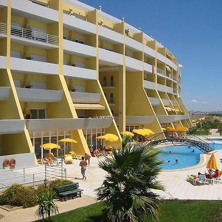 Condominio Do Mar Lagos Luaran gambar